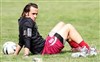 تصویر علي کريمي از فوتبال خداحافظي کرد / متن نامه خداحافظی